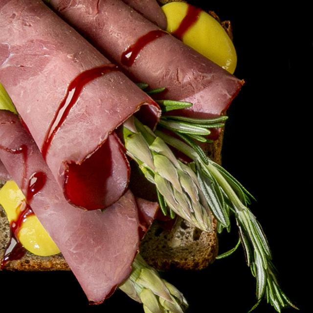 Koláčkova pekárna, sendvič s chřestem