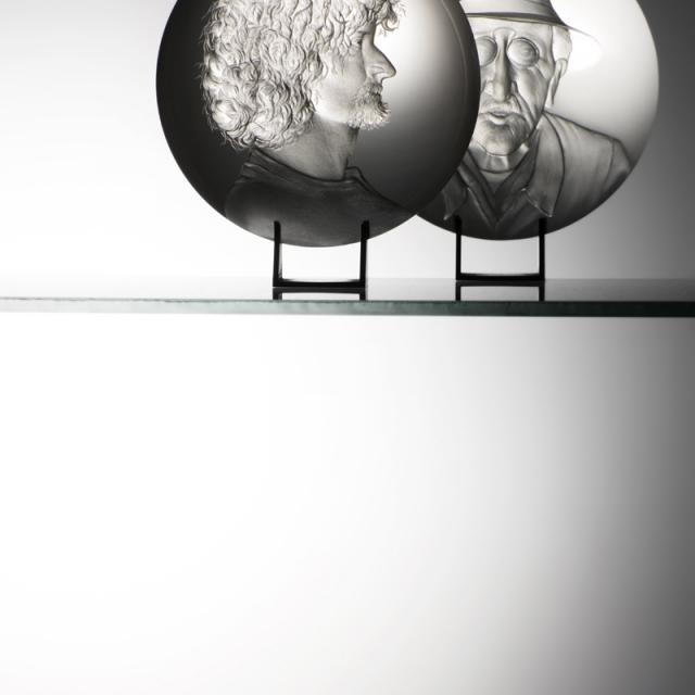 Schindler; ryté sklo; Měřička a Váchal